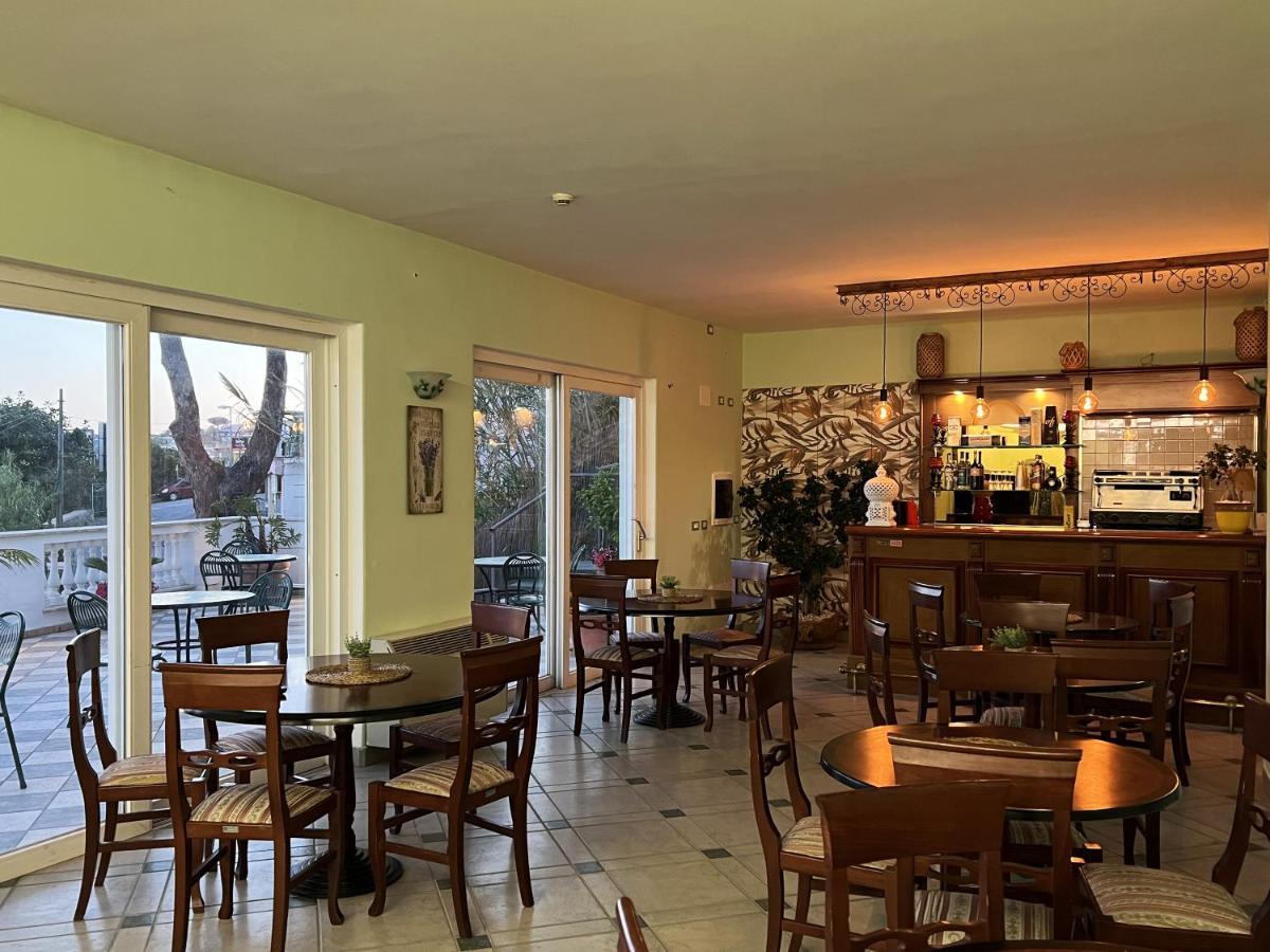 Hotel La Ginestra Forio di Ischia Екстериор снимка