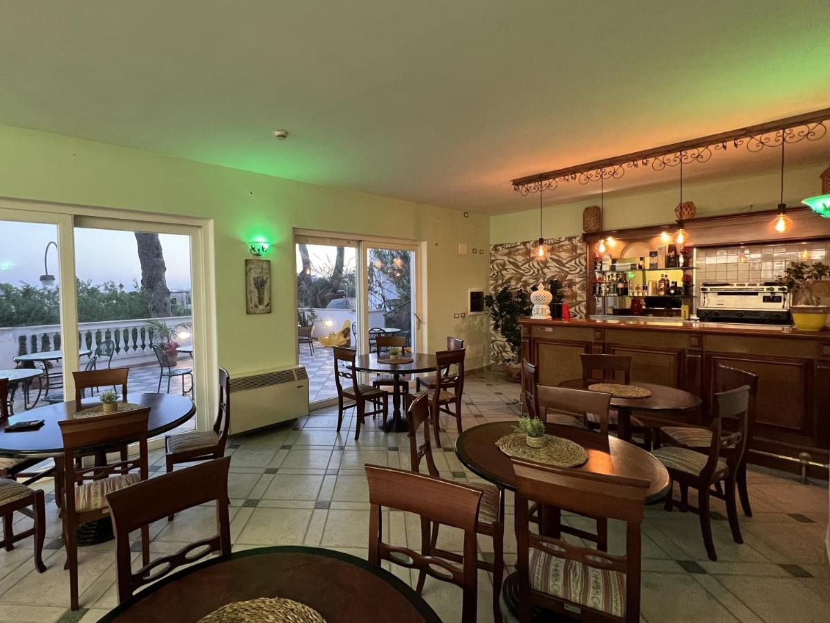 Hotel La Ginestra Forio di Ischia Екстериор снимка