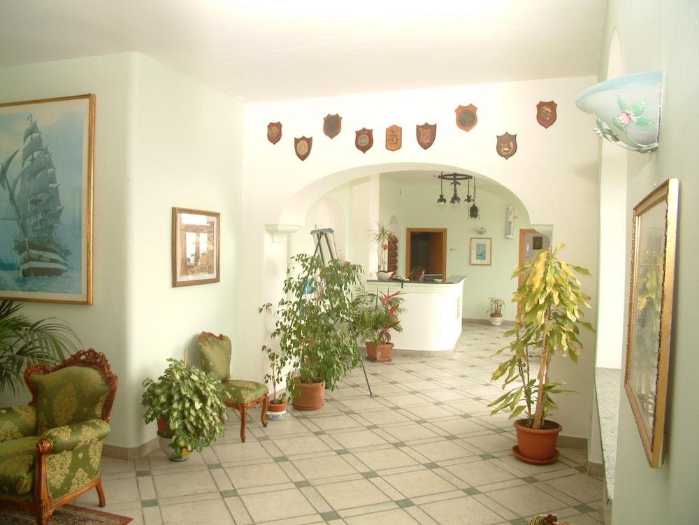 Hotel La Ginestra Forio di Ischia Екстериор снимка