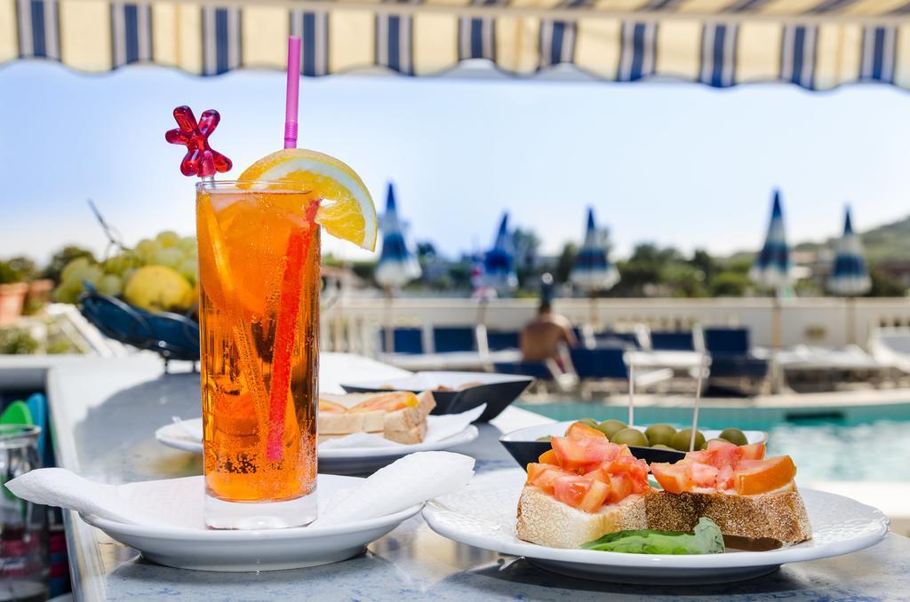 Hotel La Ginestra Forio di Ischia Екстериор снимка