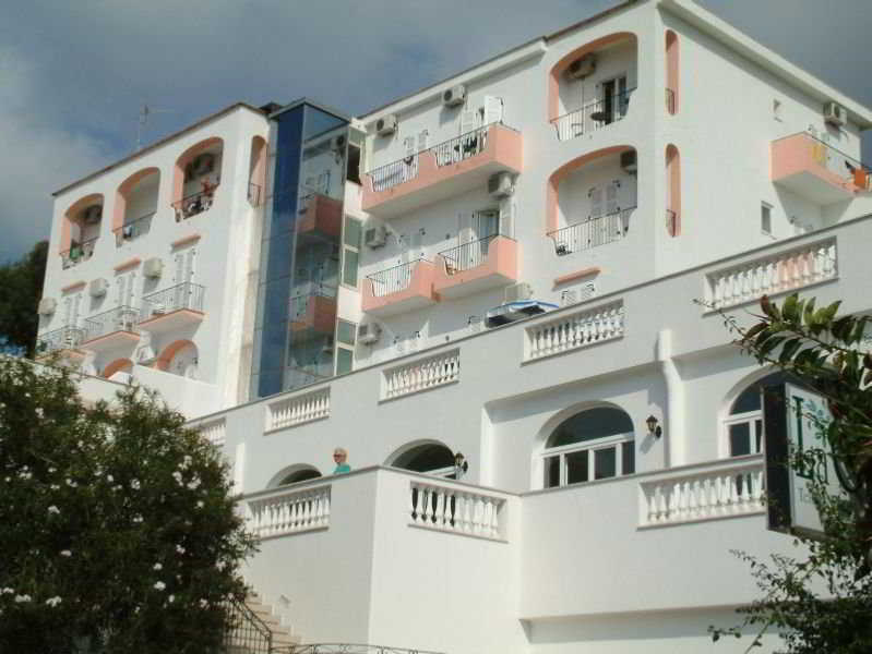 Hotel La Ginestra Forio di Ischia Екстериор снимка
